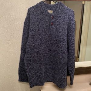 LL Bean mens Lambs Wool sweater